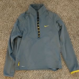 Nike pullover